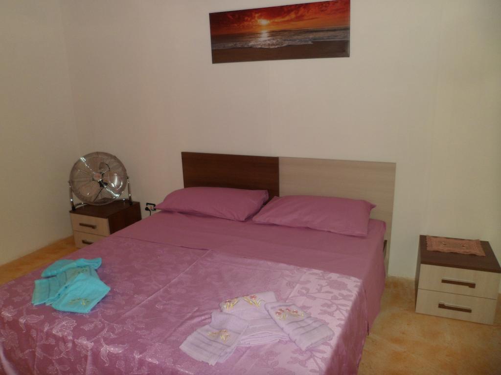 La Goccia D'Olio Hotell Sciacca Rum bild